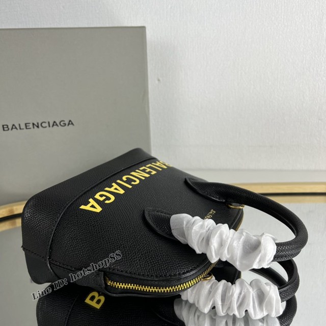 Balenciaga專櫃爆款XXS號手提貝殼包 巴黎世家原單大字母貝殼包 fyj1959